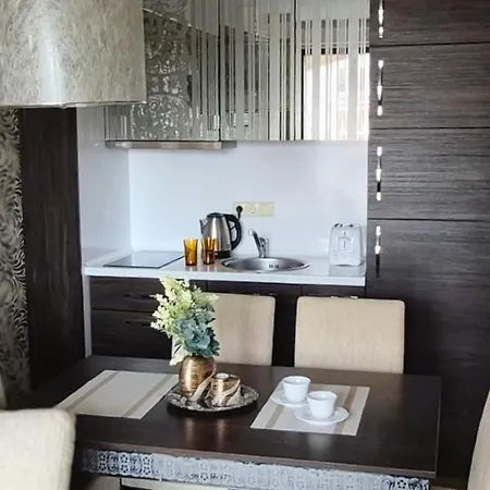 Daire Patrick's - Harmony Palace